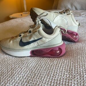 Nike Kids Sneakers Cream and Pink